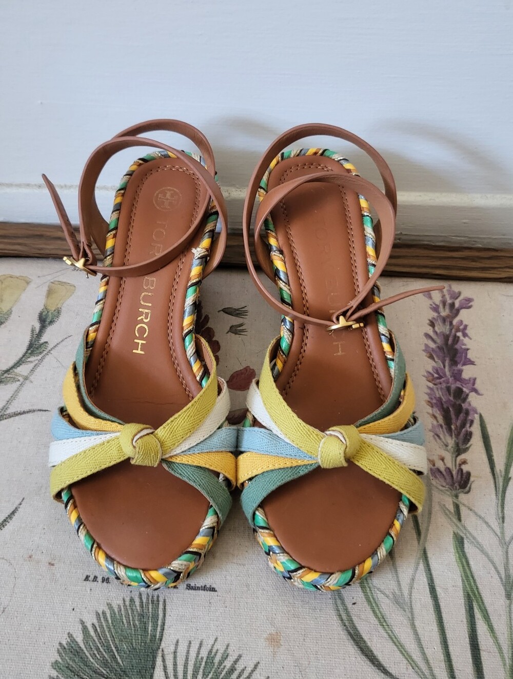 Tory Burch Strappy Leather Woven Wedge Heels Sandals Multicolor Size 6 - Picture 1 of 8